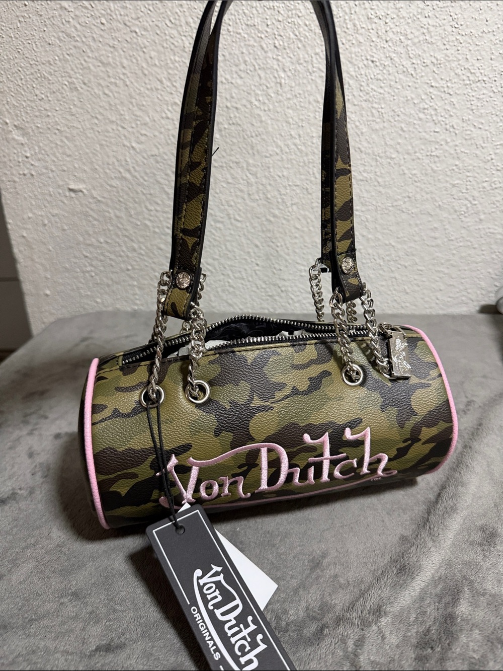 Von Dutch Camouflage Barrel Bag with Pink Piping